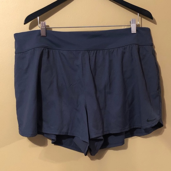 Navy Blue Nike Loose Shorts - Picture 1 of 3